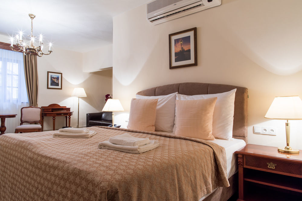 Hotel Aurus By Adrez Prague Ngoại thất bức ảnh