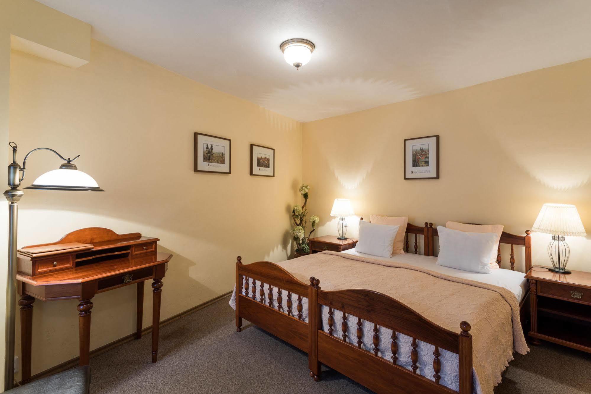 Hotel Aurus By Adrez Prague Ngoại thất bức ảnh